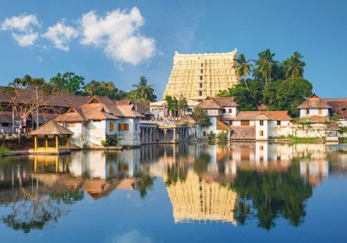 travel-melodies-sree-padmanabhaswamy-temple-kerala-india